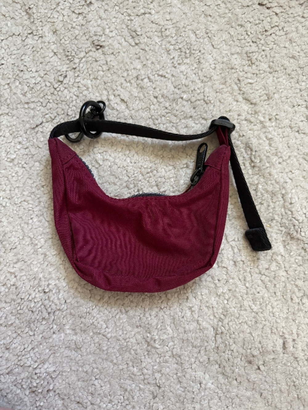 RARE UO BAGGU OXBLOOD CRESCENT CHARM NWOT